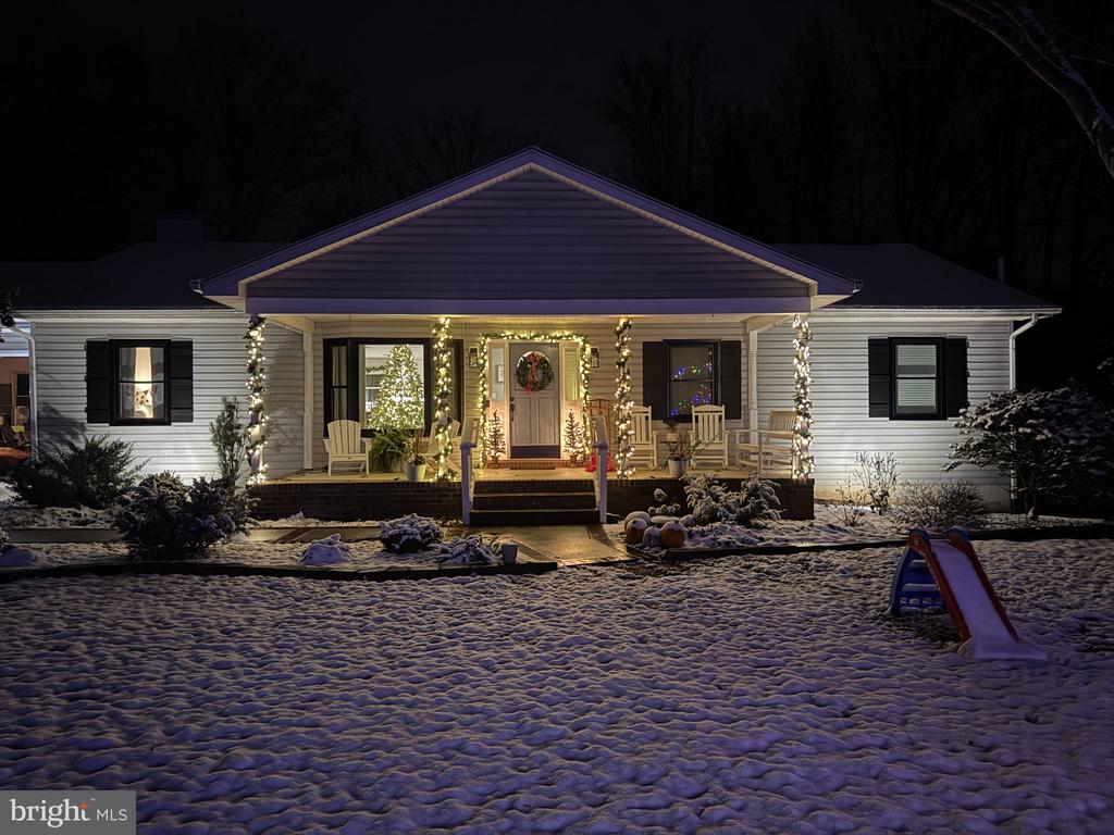 230 RICHARDS FERRY ROAD