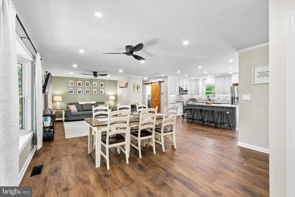 230 RICHARDS FERRY ROAD