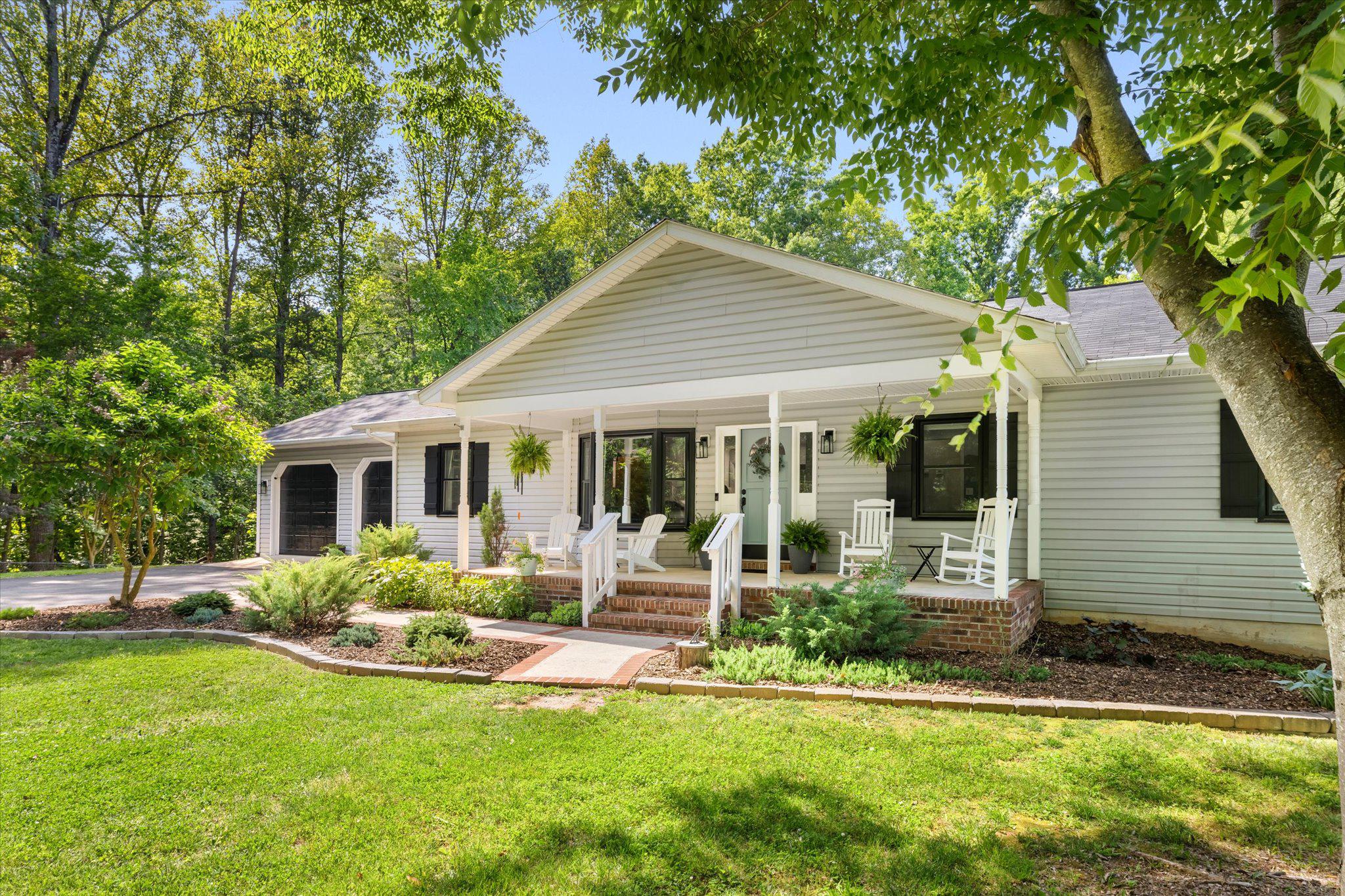 230 RICHARDS FERRY ROAD