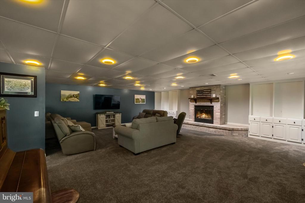 230 RICHARDS FERRY ROAD