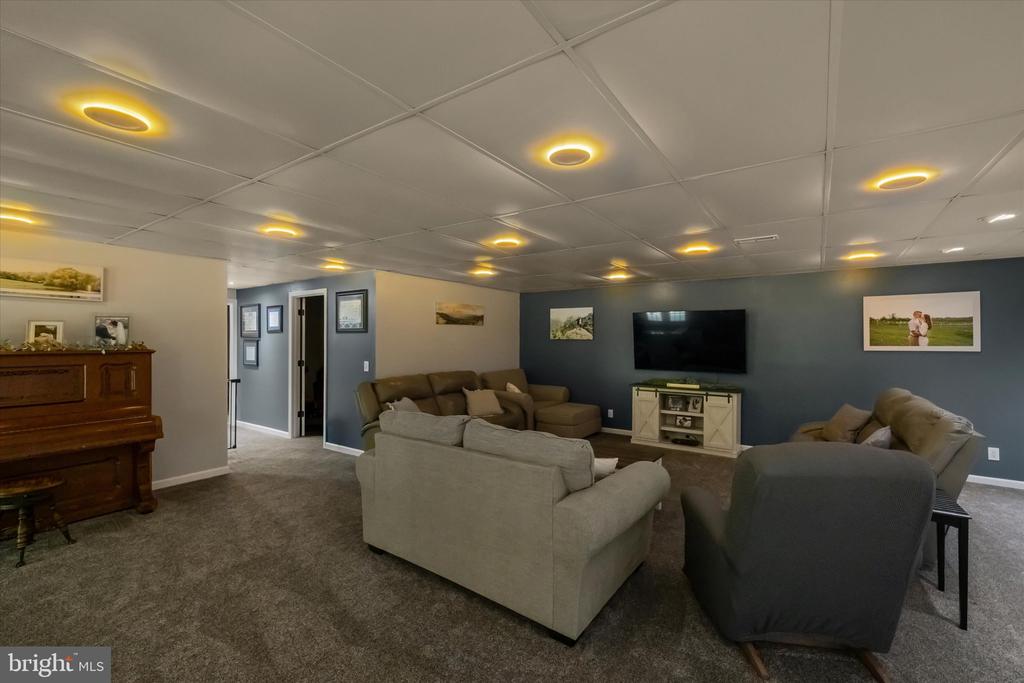 230 RICHARDS FERRY ROAD
