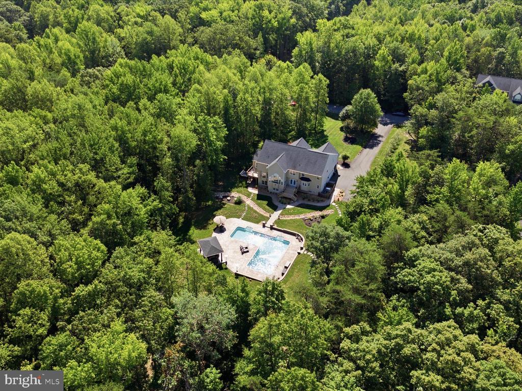 99 BROOKESMILL LANE