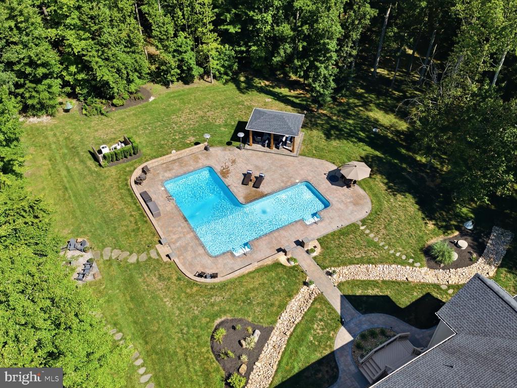 99 BROOKESMILL LANE