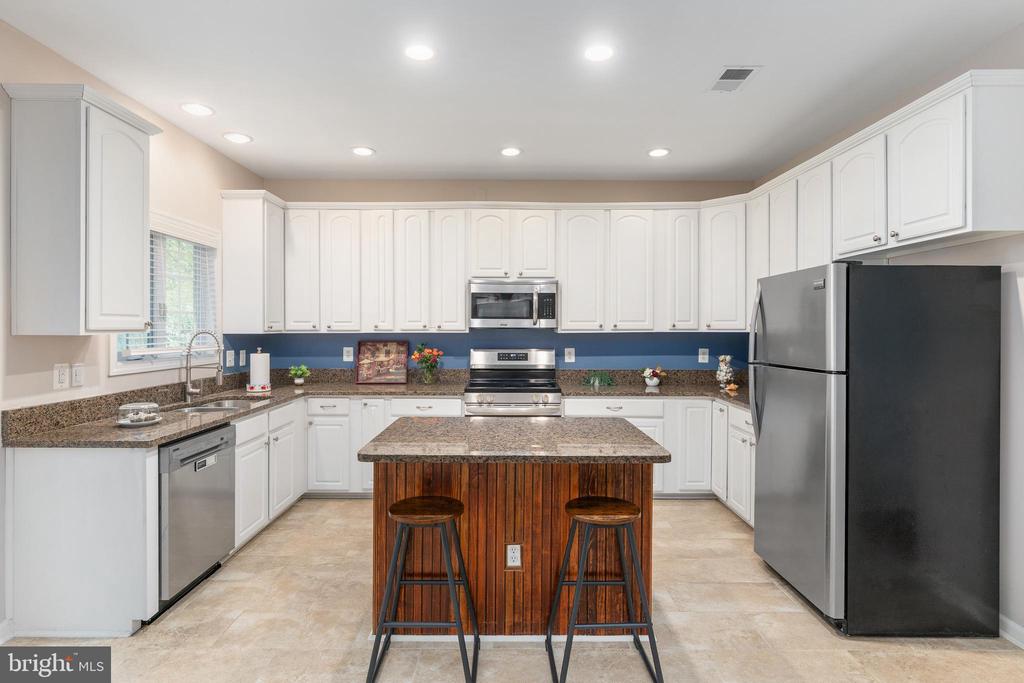 2311 HARPOON DRIVE