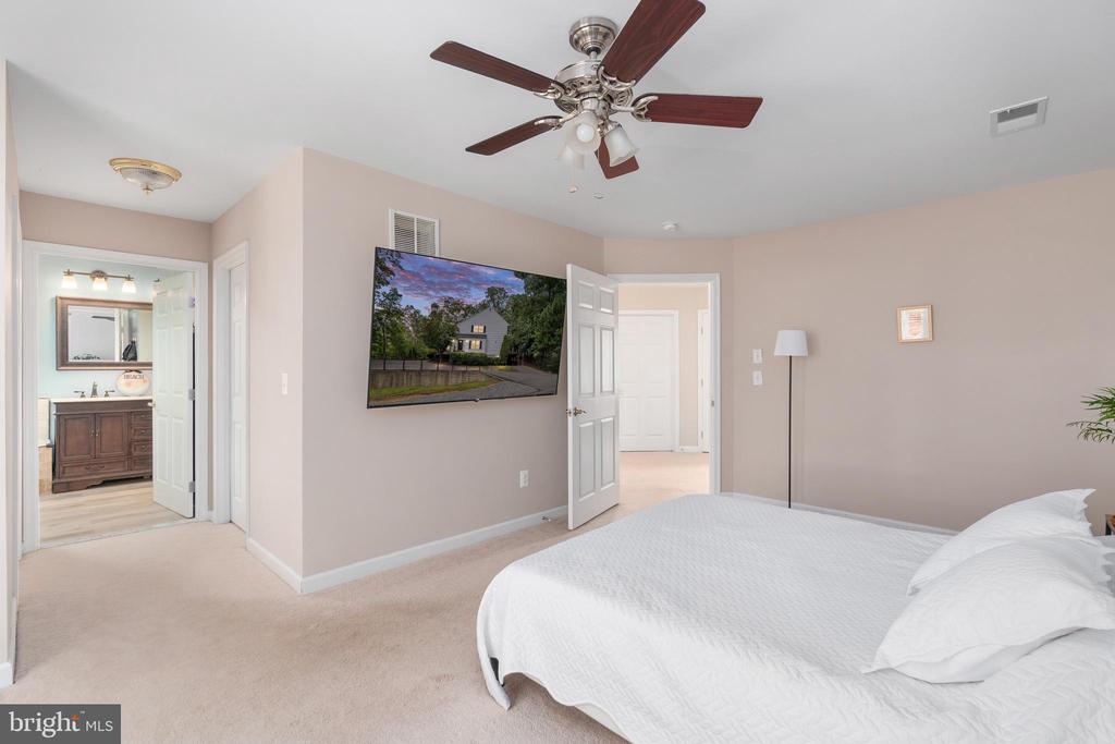 2311 HARPOON DRIVE