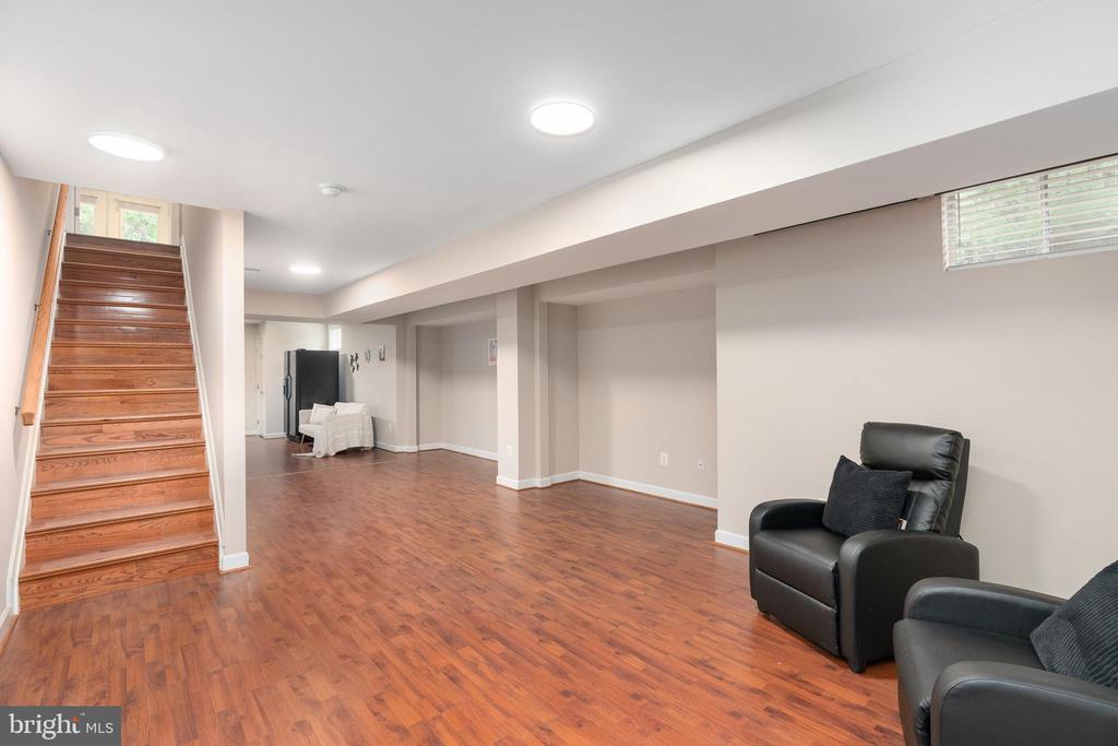 2311 HARPOON DRIVE