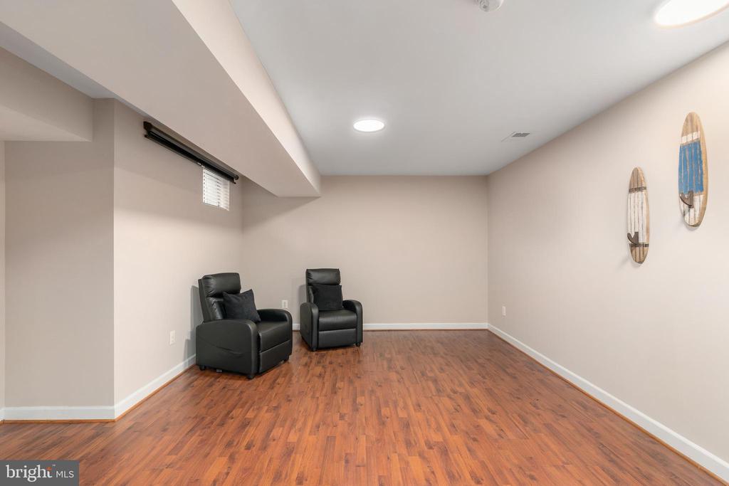 2311 HARPOON DRIVE