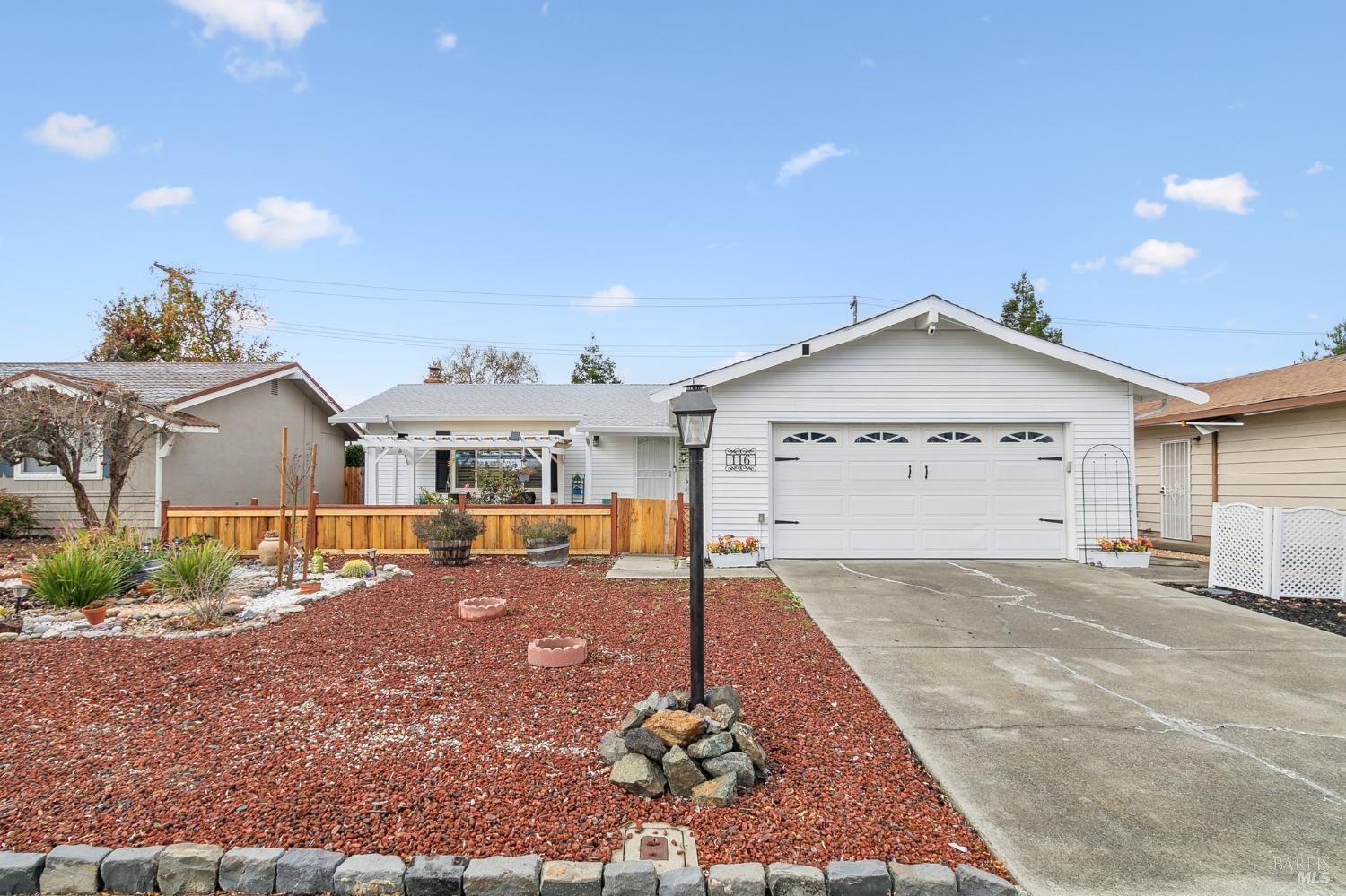 116 Yosemite Circle