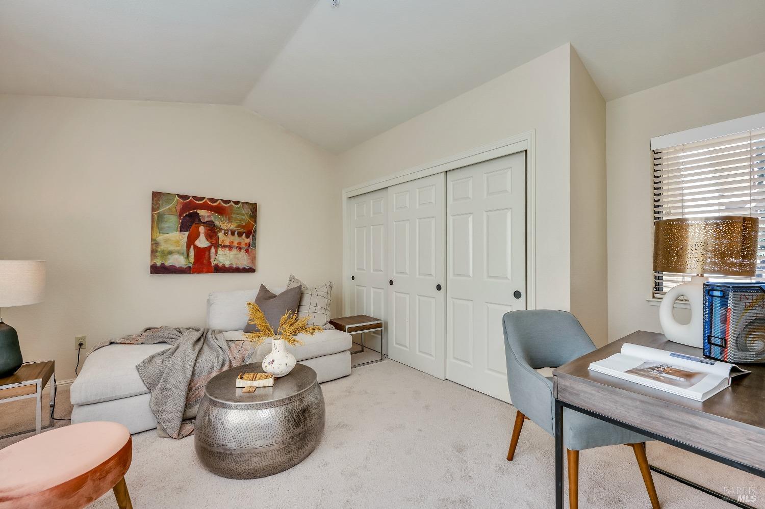 41 Fountain Grove Cir