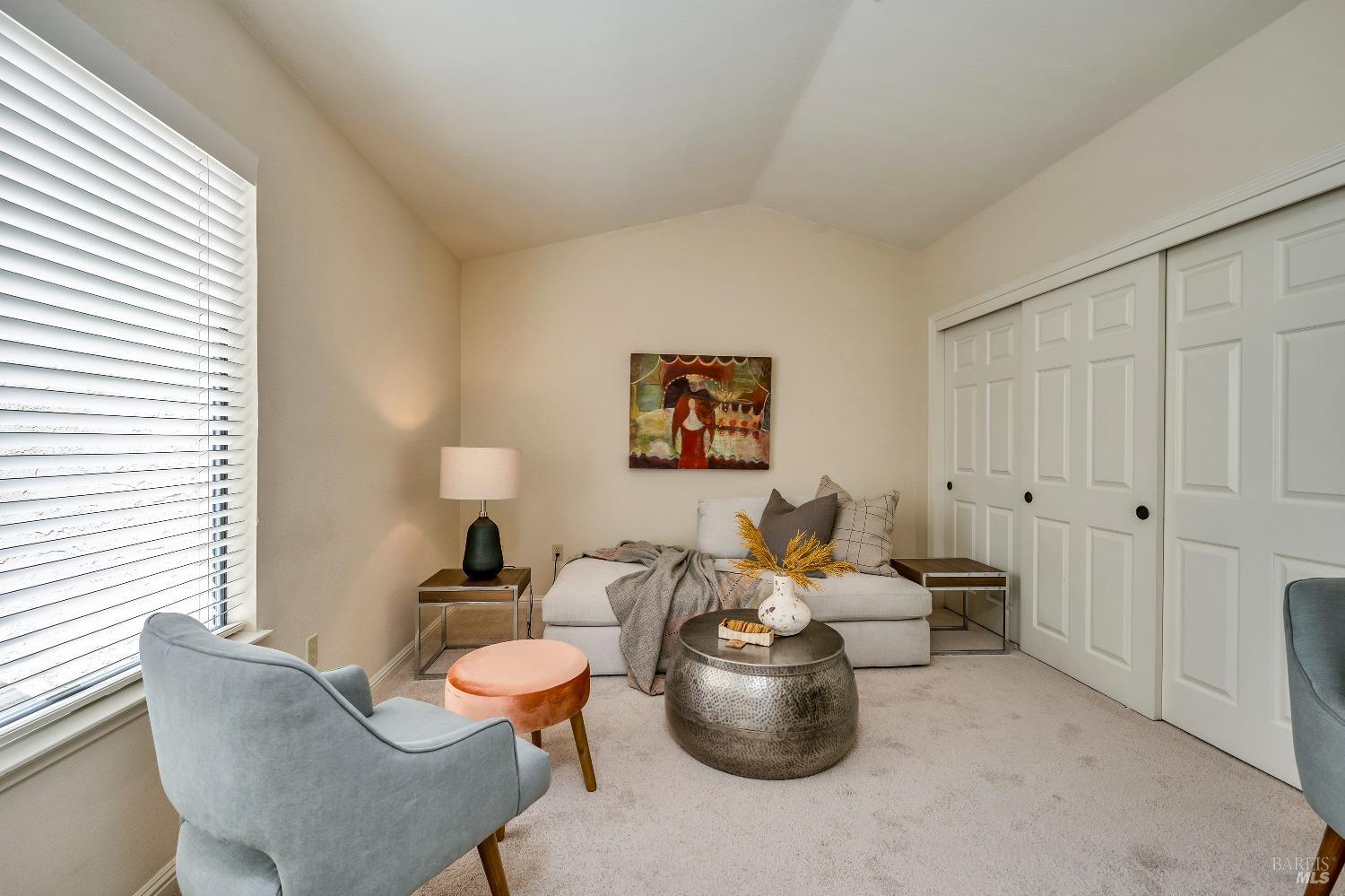 41 Fountain Grove Cir