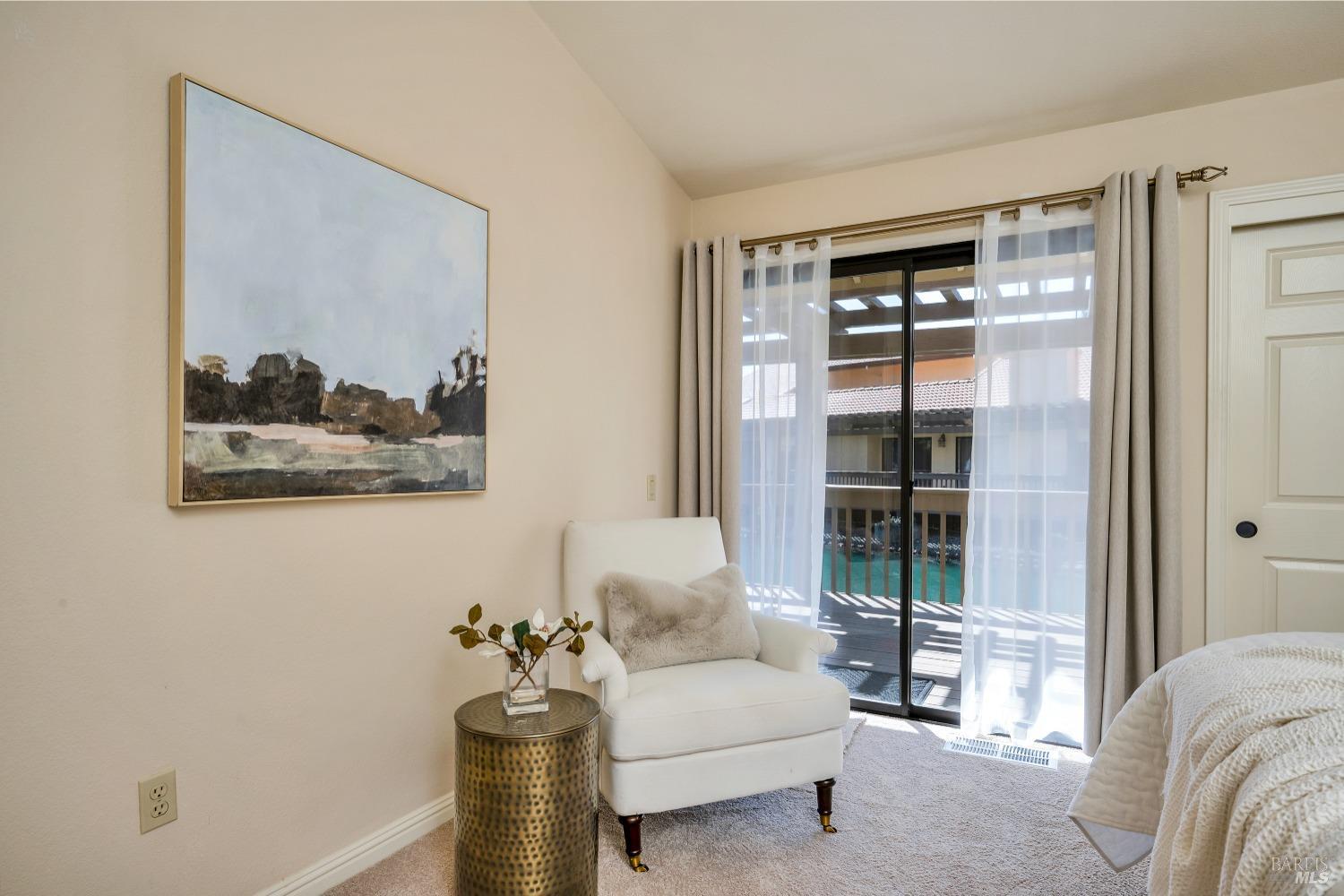 41 Fountain Grove Cir