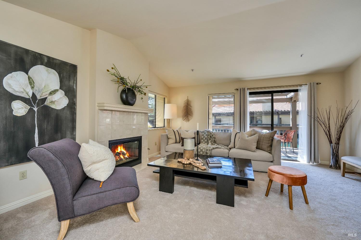 41 Fountain Grove Cir