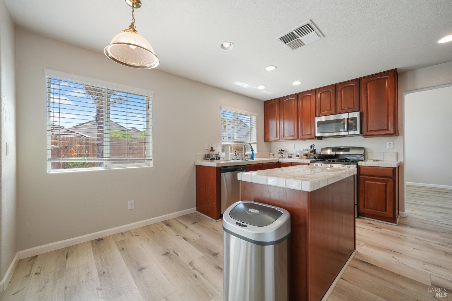 1655 Little Rock Cir