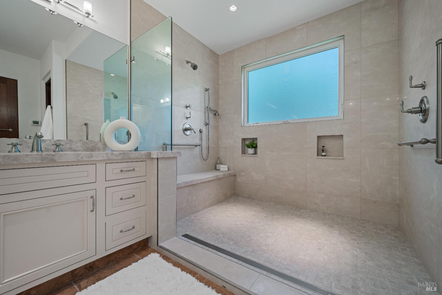 2300 Old Soda Springs Rd