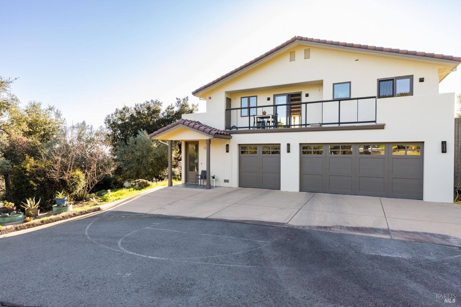 2300 Old Soda Springs Rd