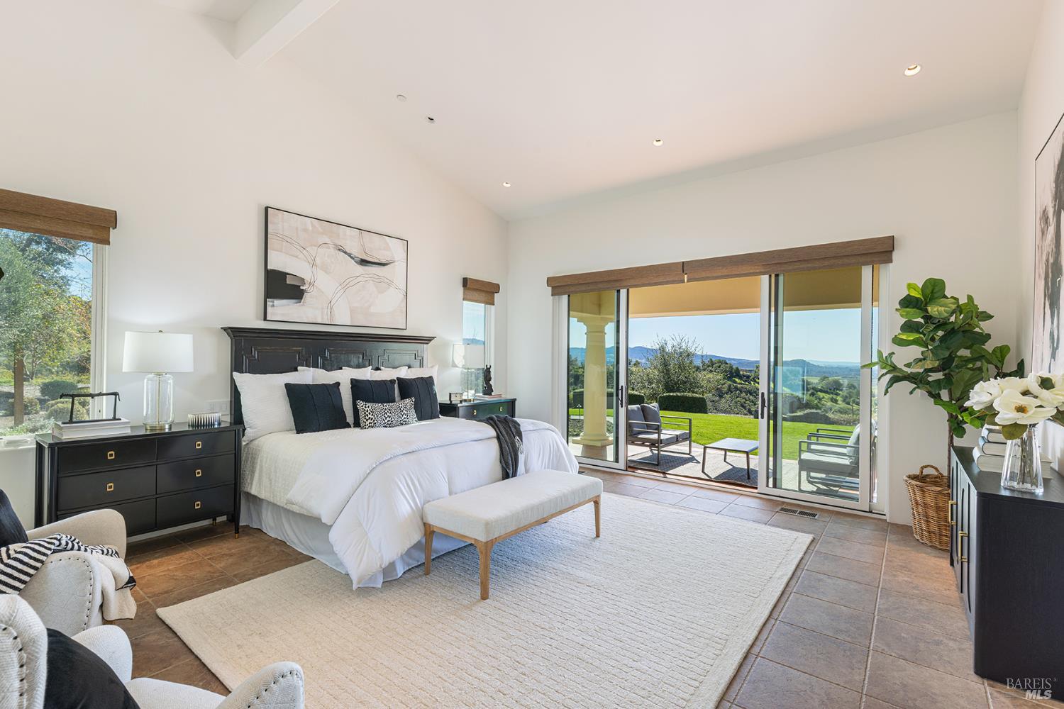 2300 Old Soda Springs Rd