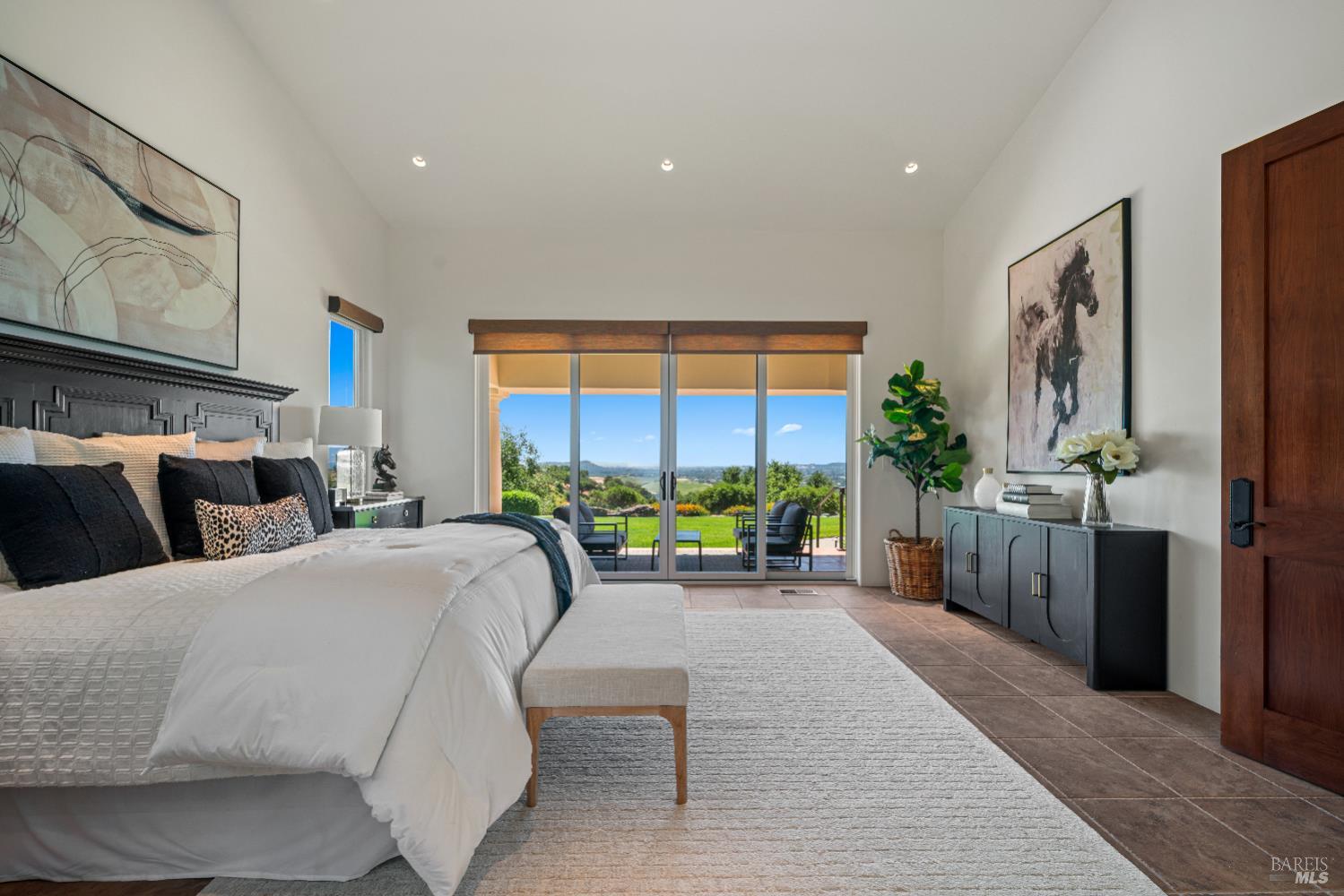 2300 Old Soda Springs Rd