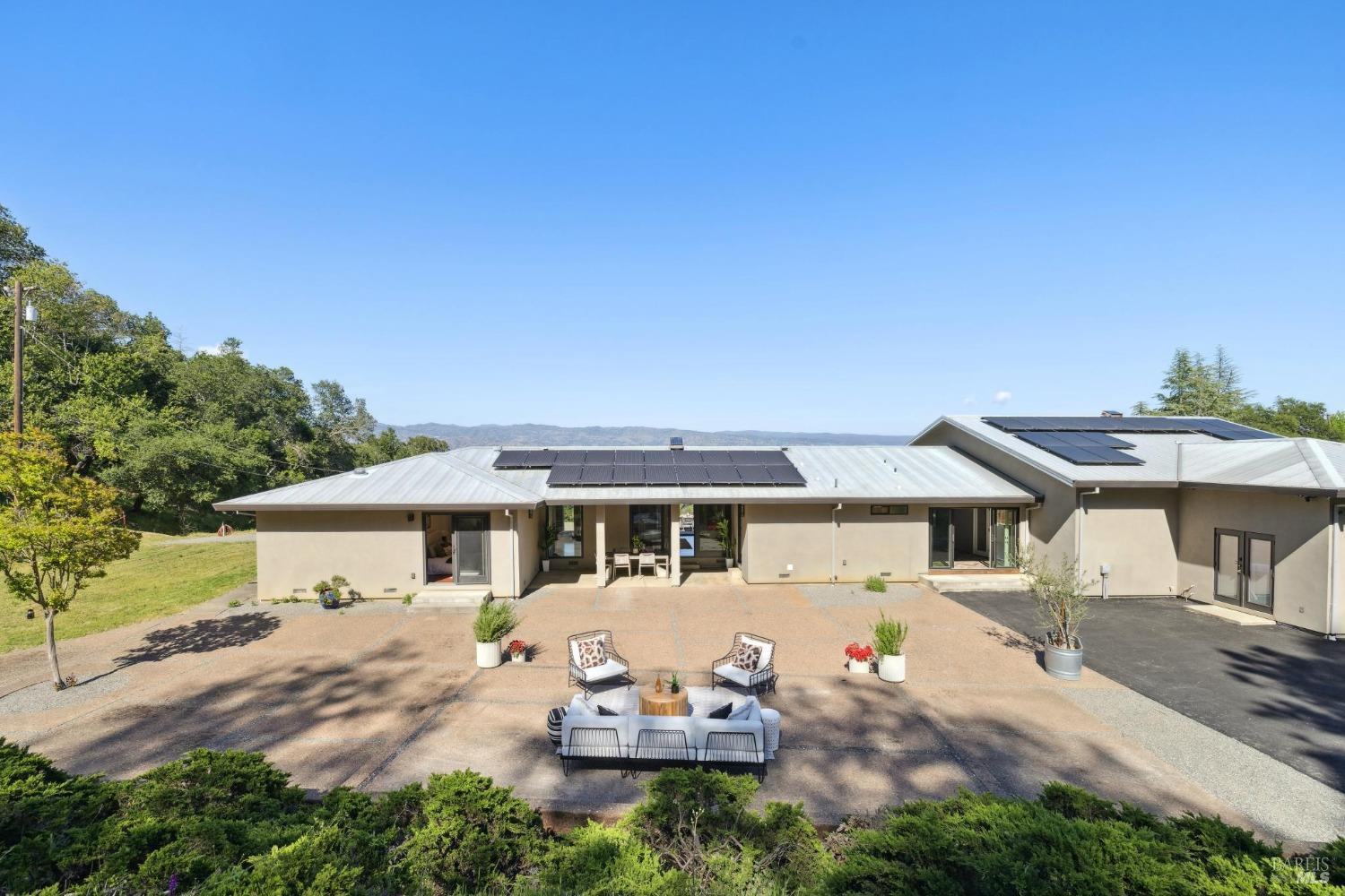 4127 Dry Creek Rd