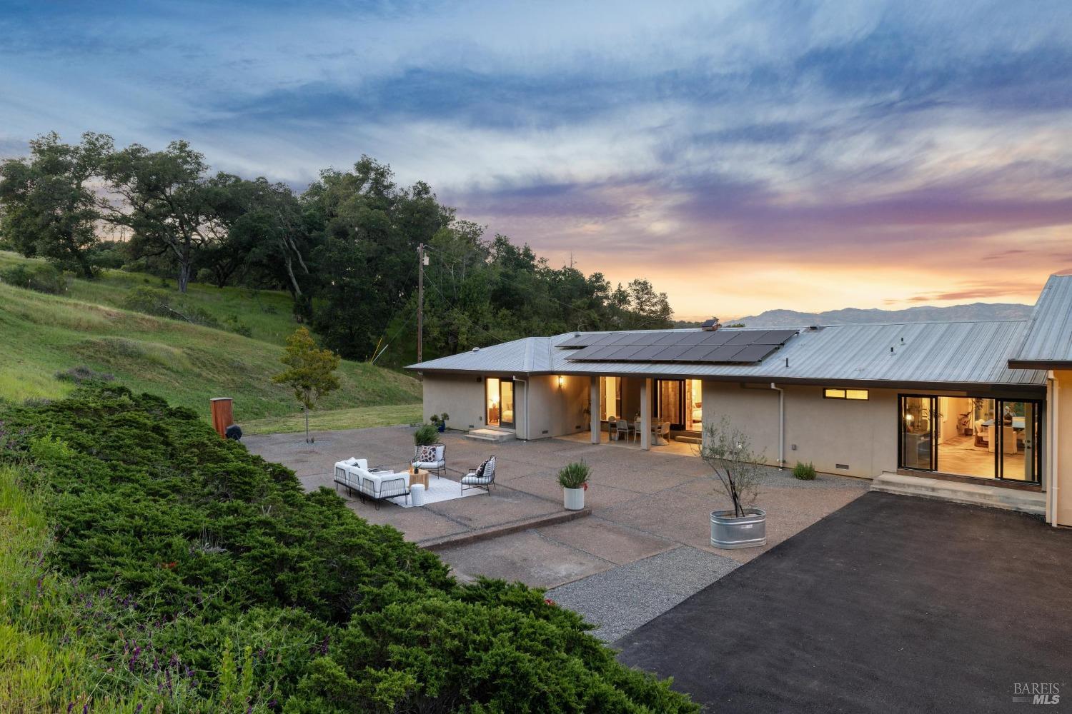 4127 Dry Creek Rd