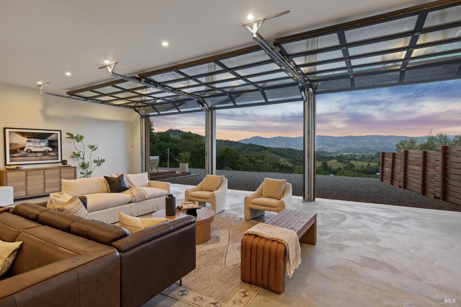 4127 Dry Creek Rd
