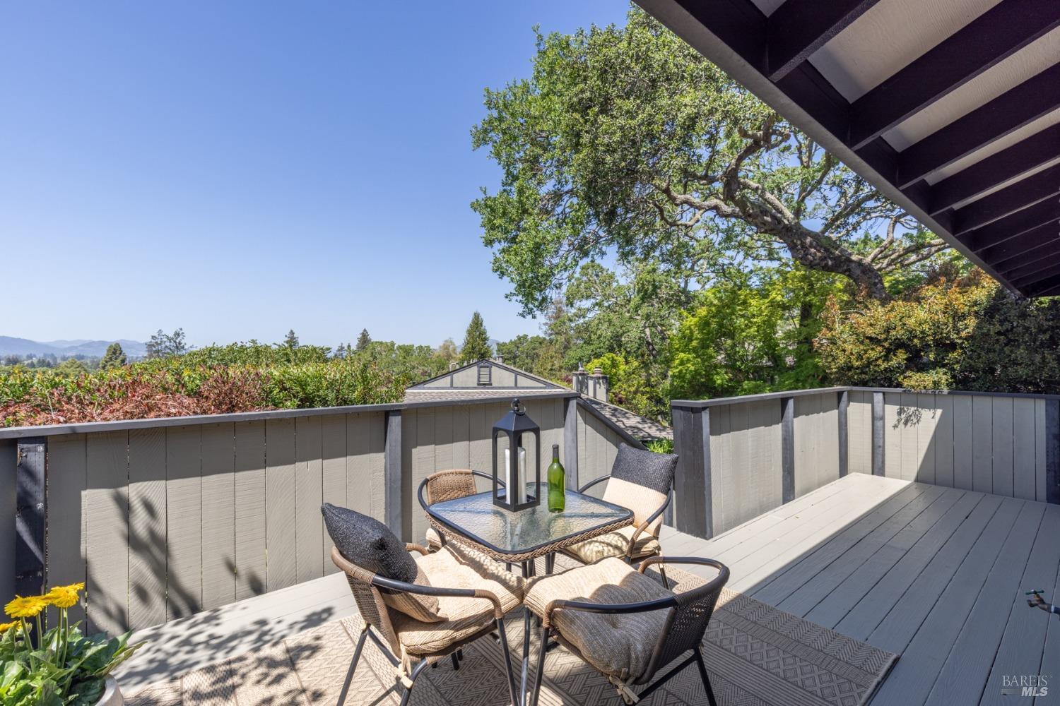 22 Elan Way