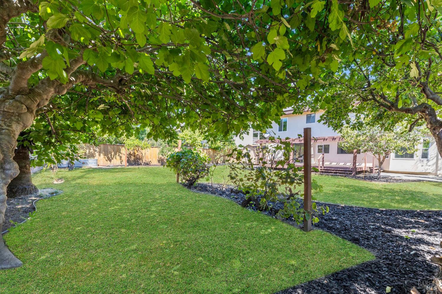 406 Gatehouse Dr