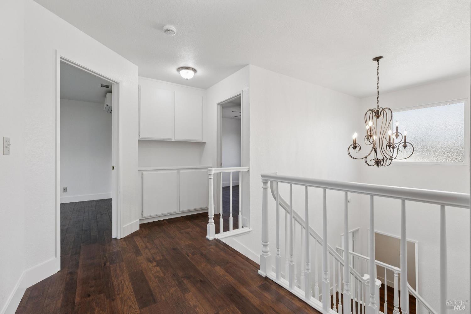 406 Gatehouse Dr