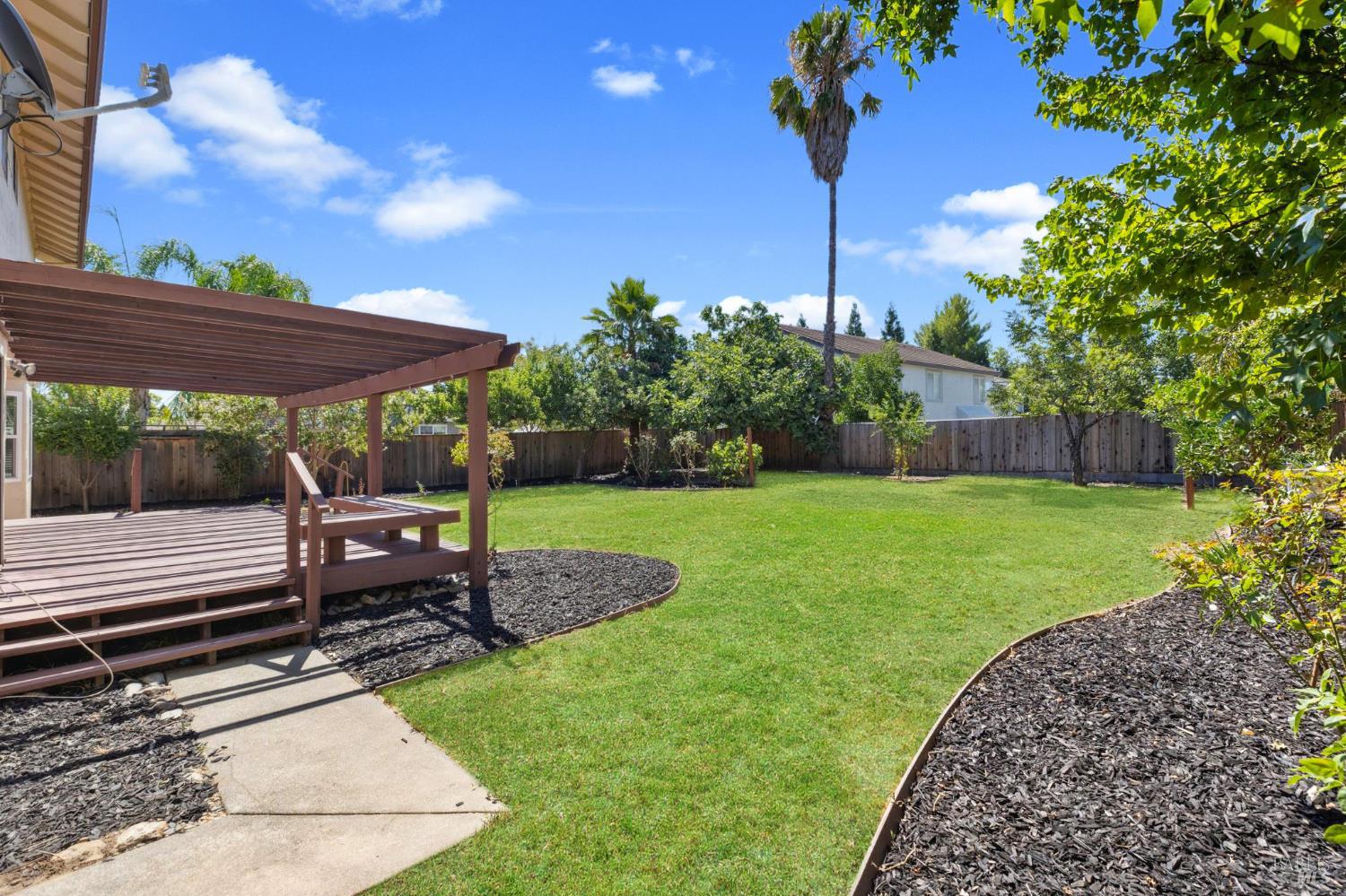 406 Gatehouse Dr
