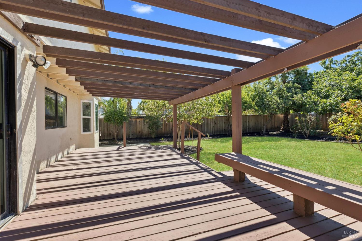 406 Gatehouse Dr