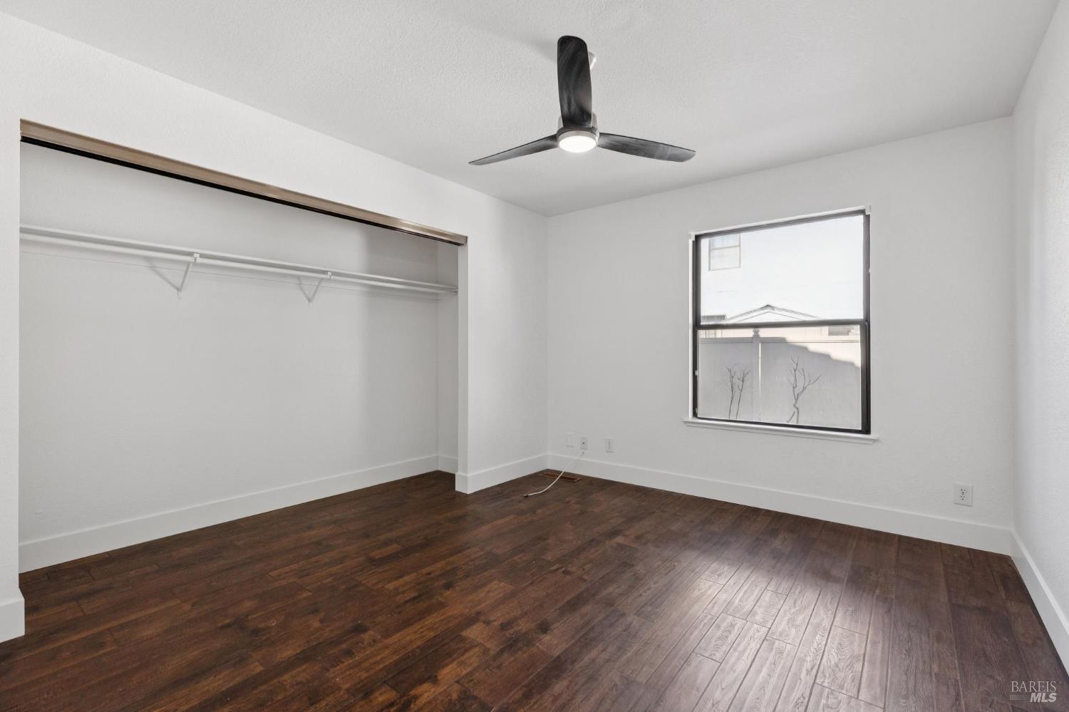 406 Gatehouse Dr