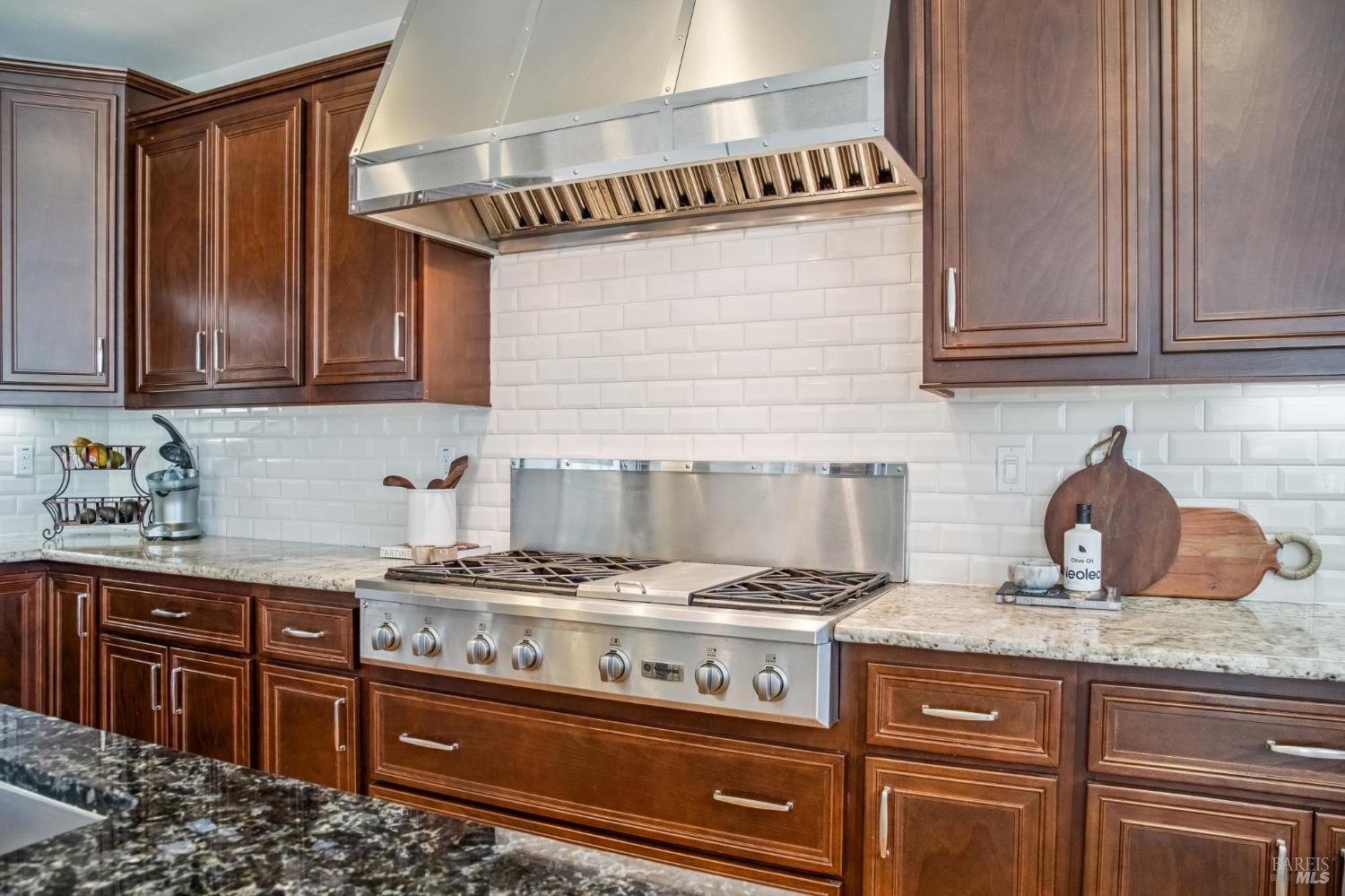 5320 Boulder Ridge Ct