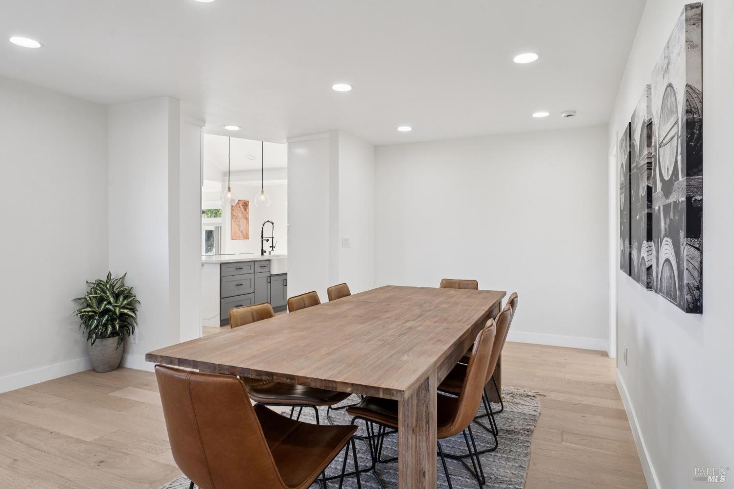 1301 Duhig Road