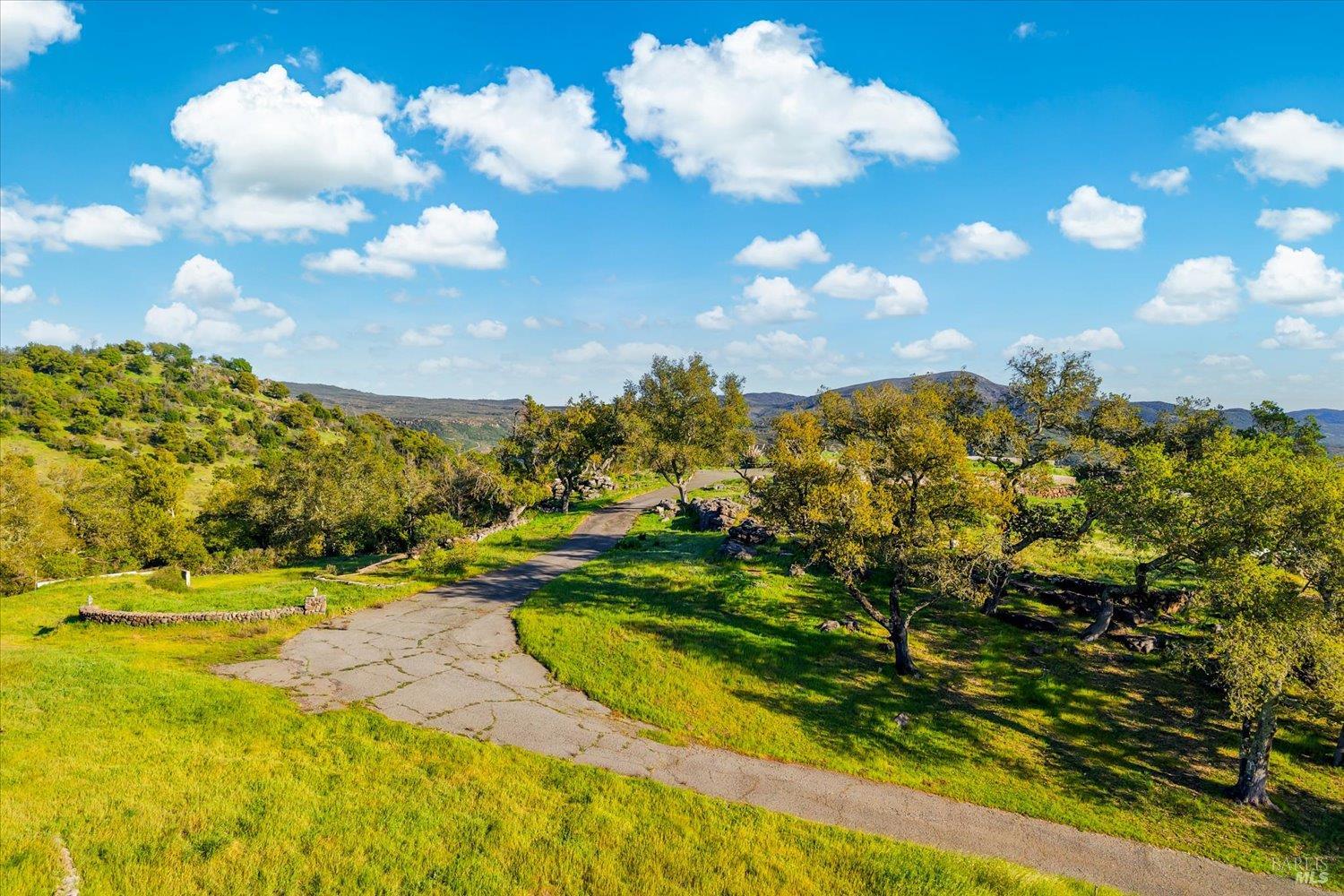 2355 Atlas Peak Road