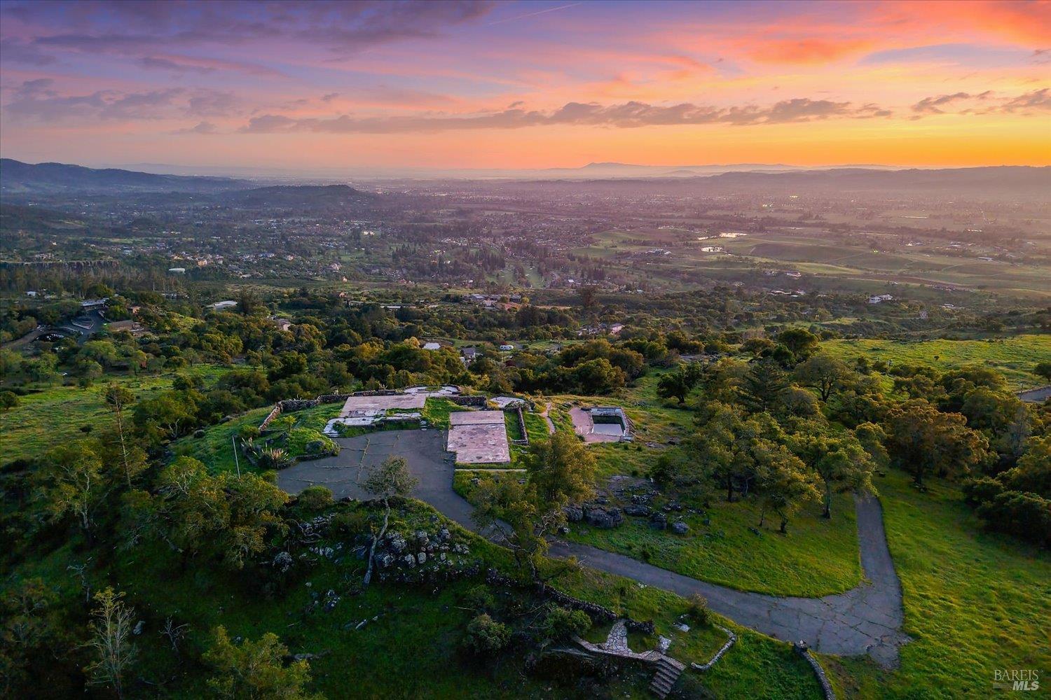 2355 Atlas Peak Road