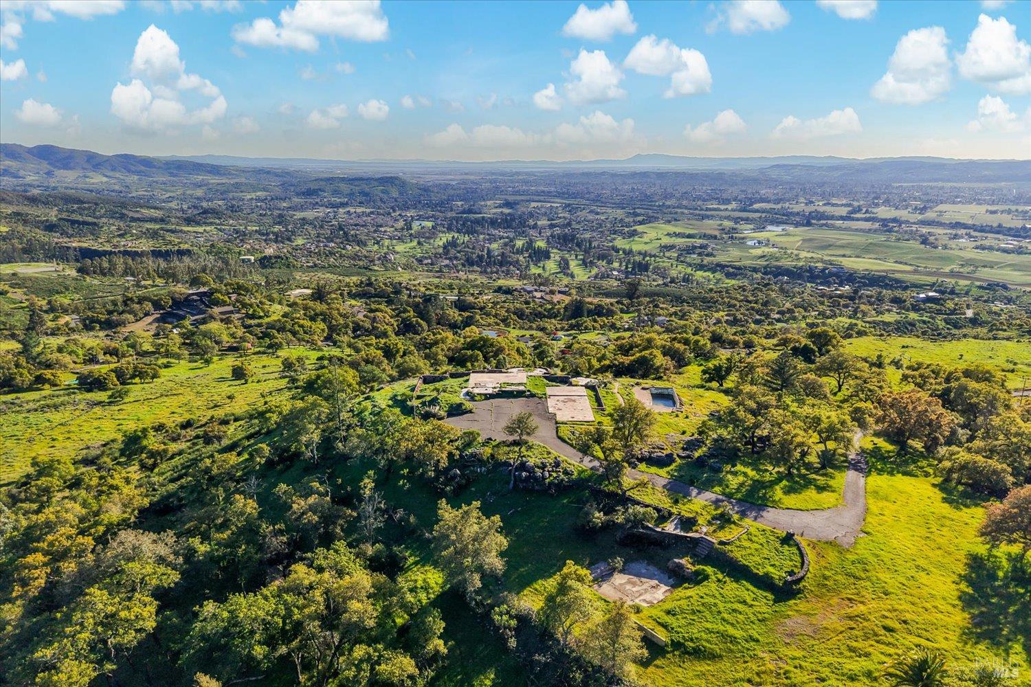 2355 Atlas Peak Road