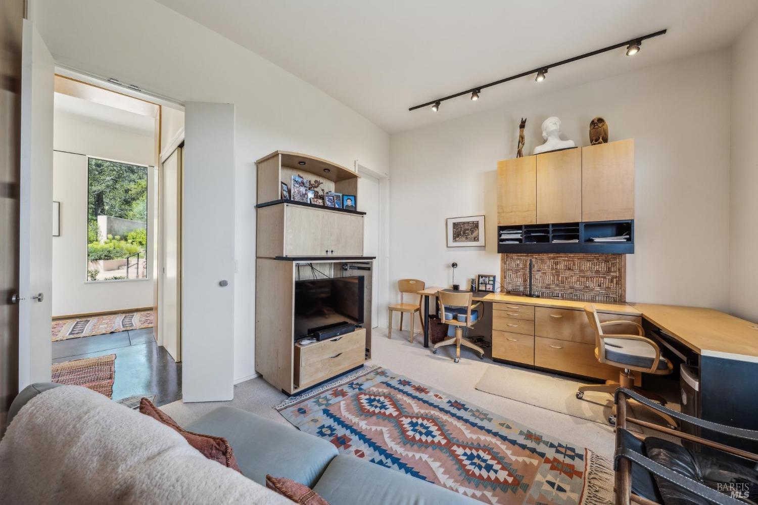 4300 Lake County Highway