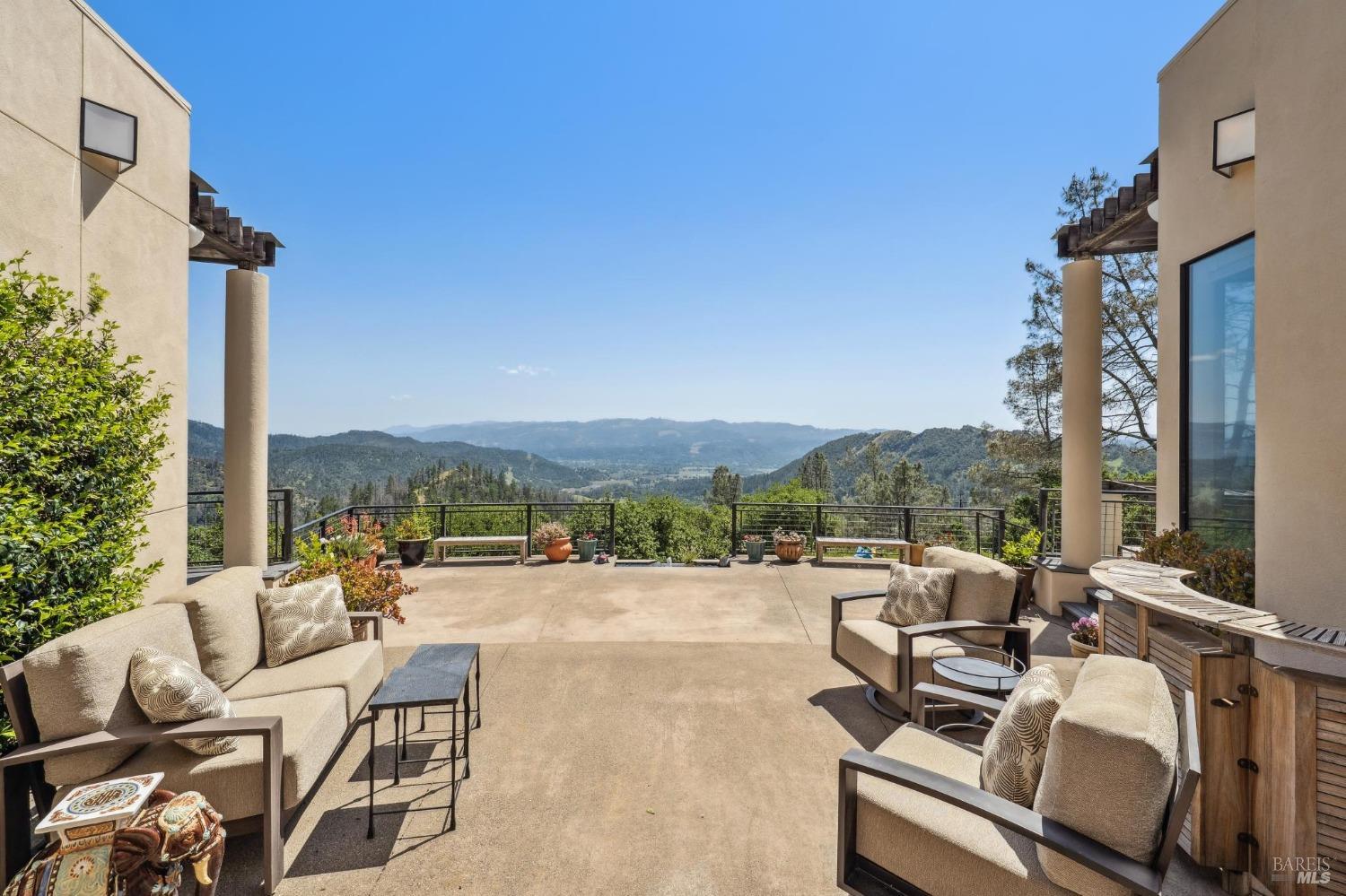 4300 Lake County Highway