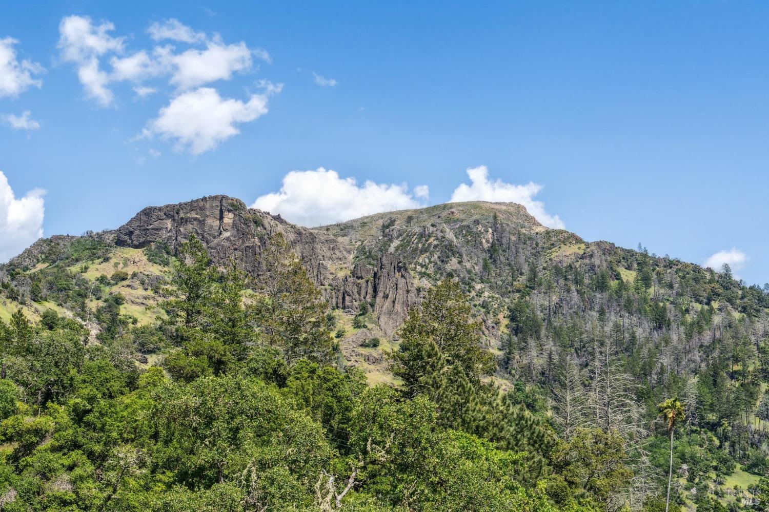 4300 Lake County Highway