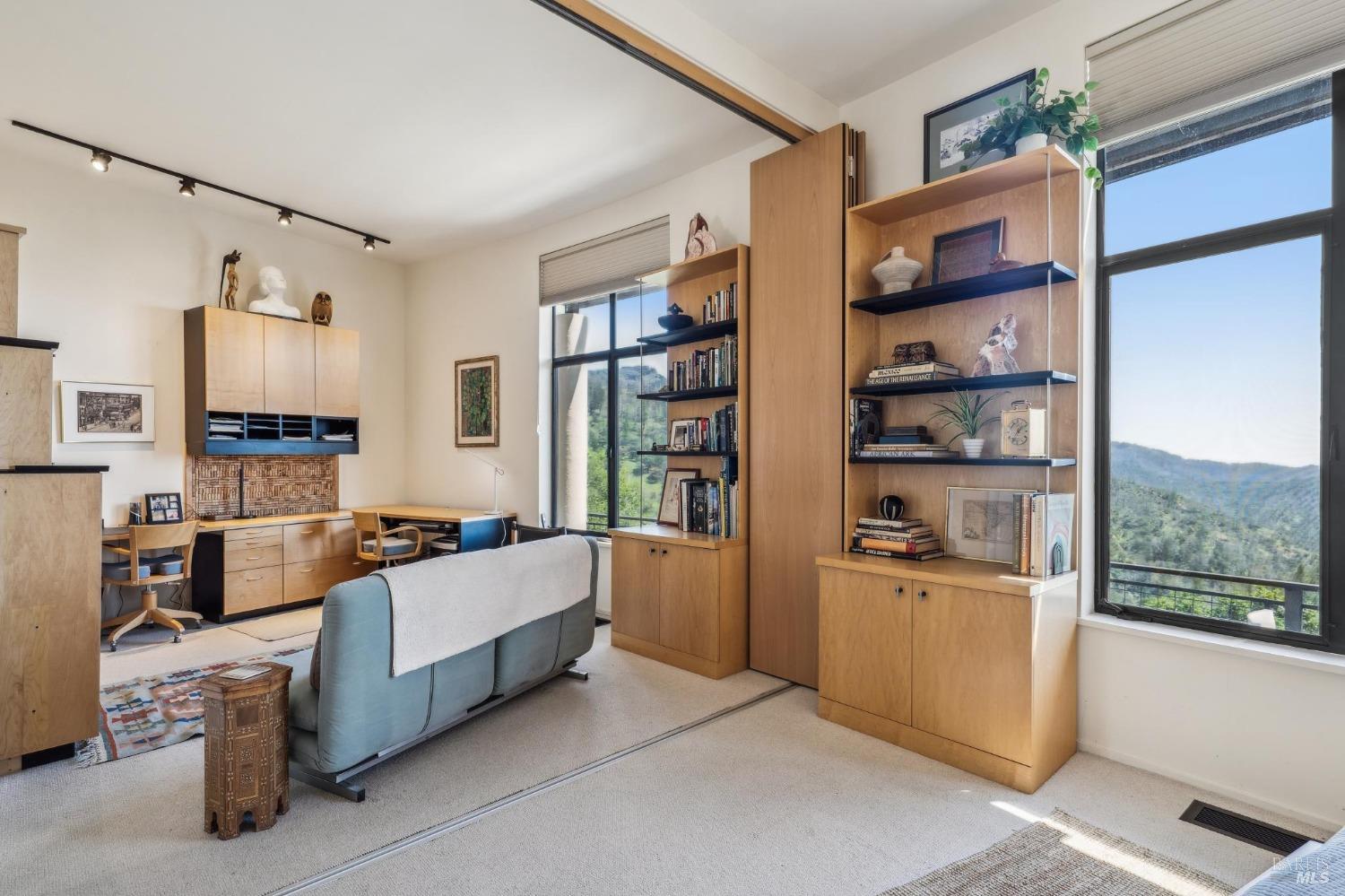 4300 Lake County Highway