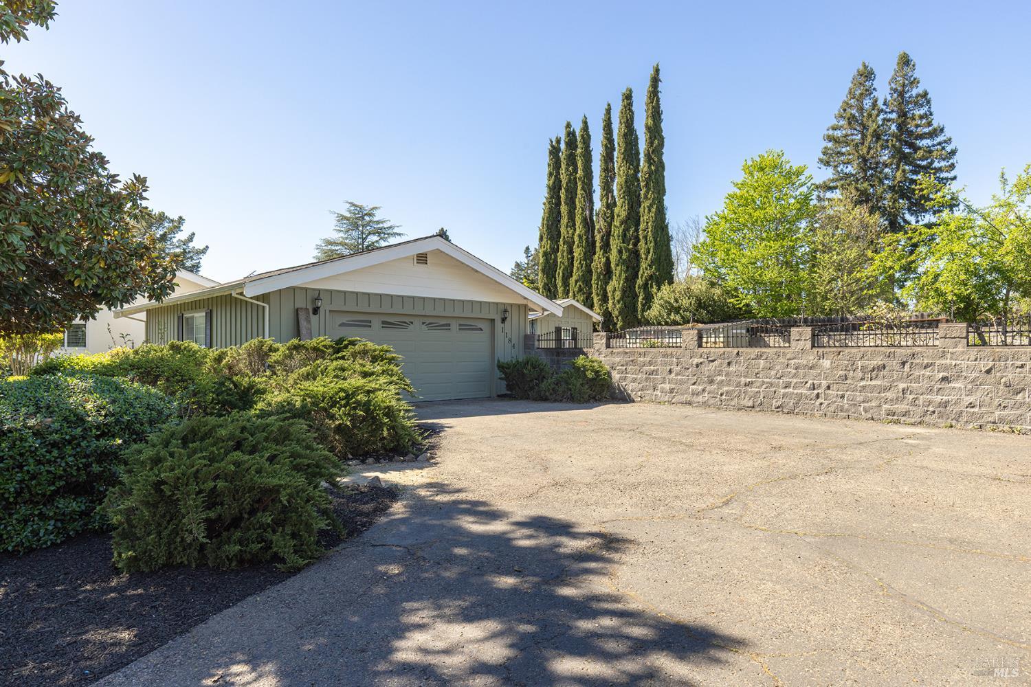 1184 Jerome Way