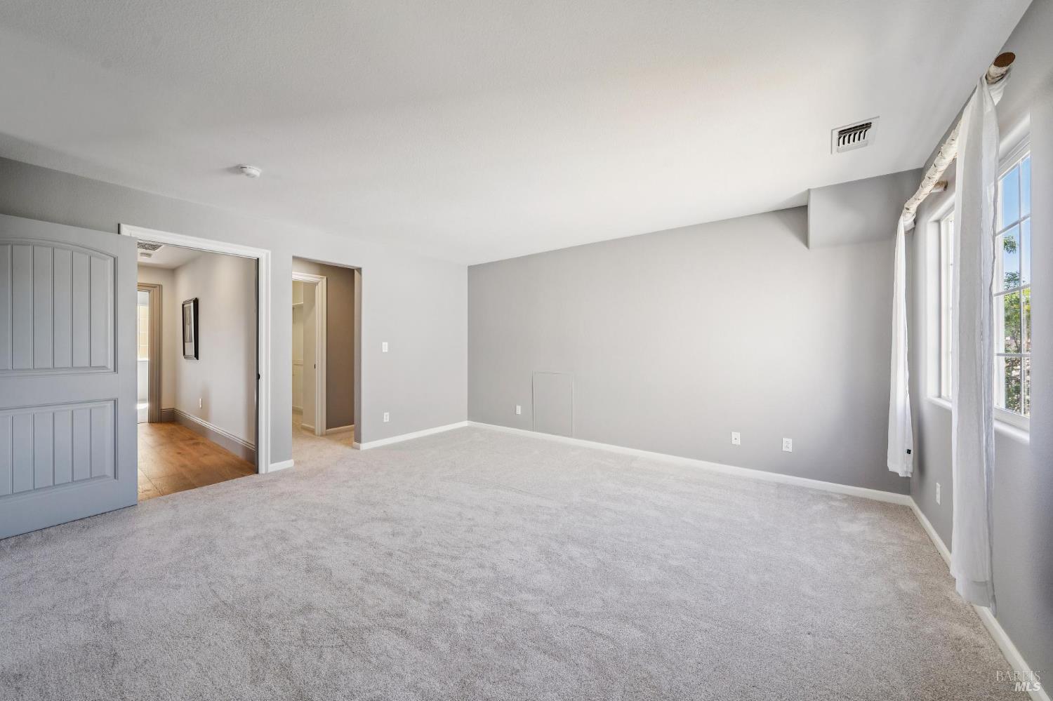 4193 Summer Gate Avenue