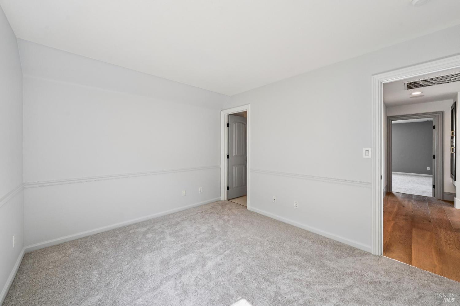 4193 Summer Gate Avenue