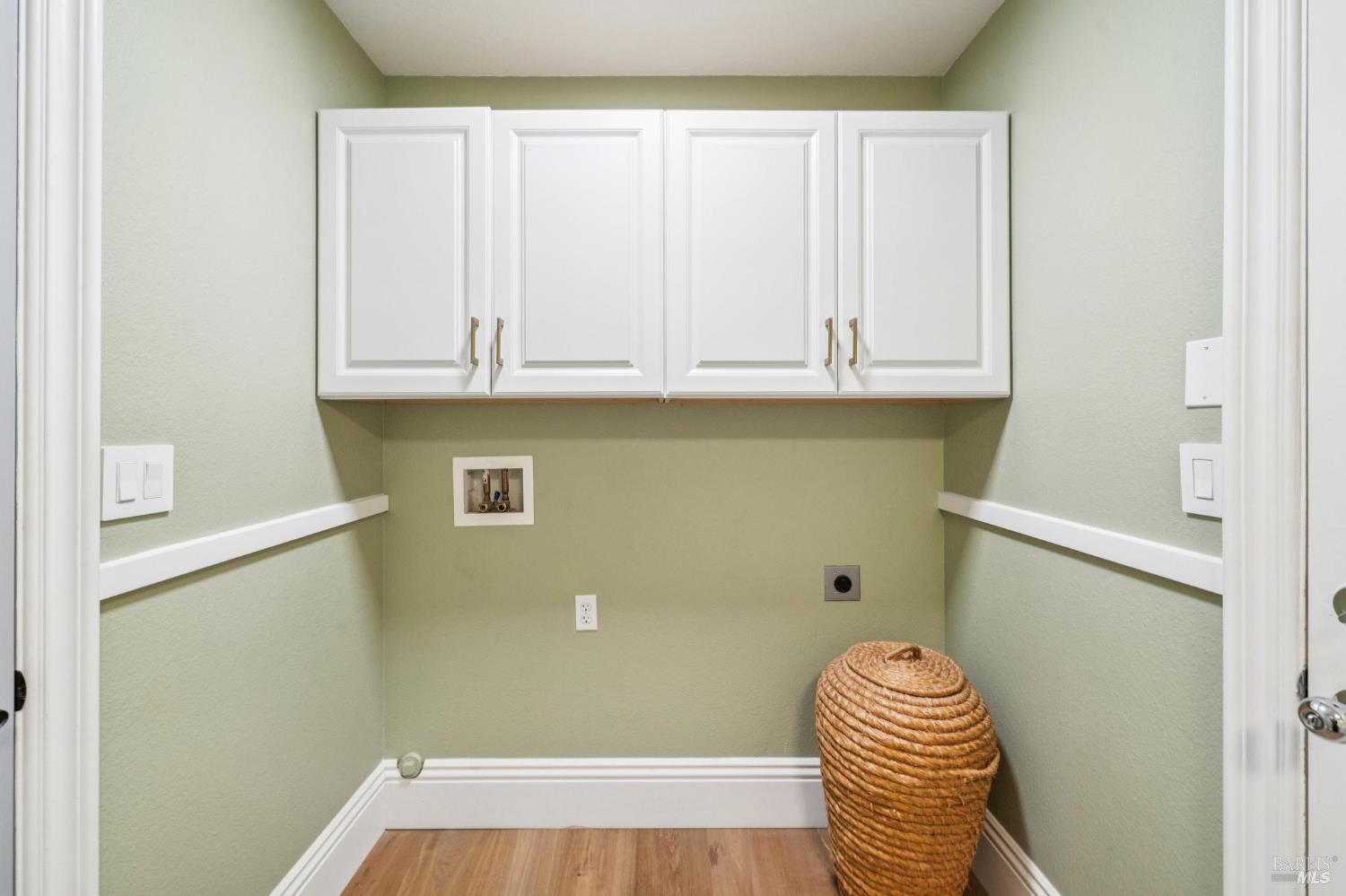 4193 Summer Gate Avenue