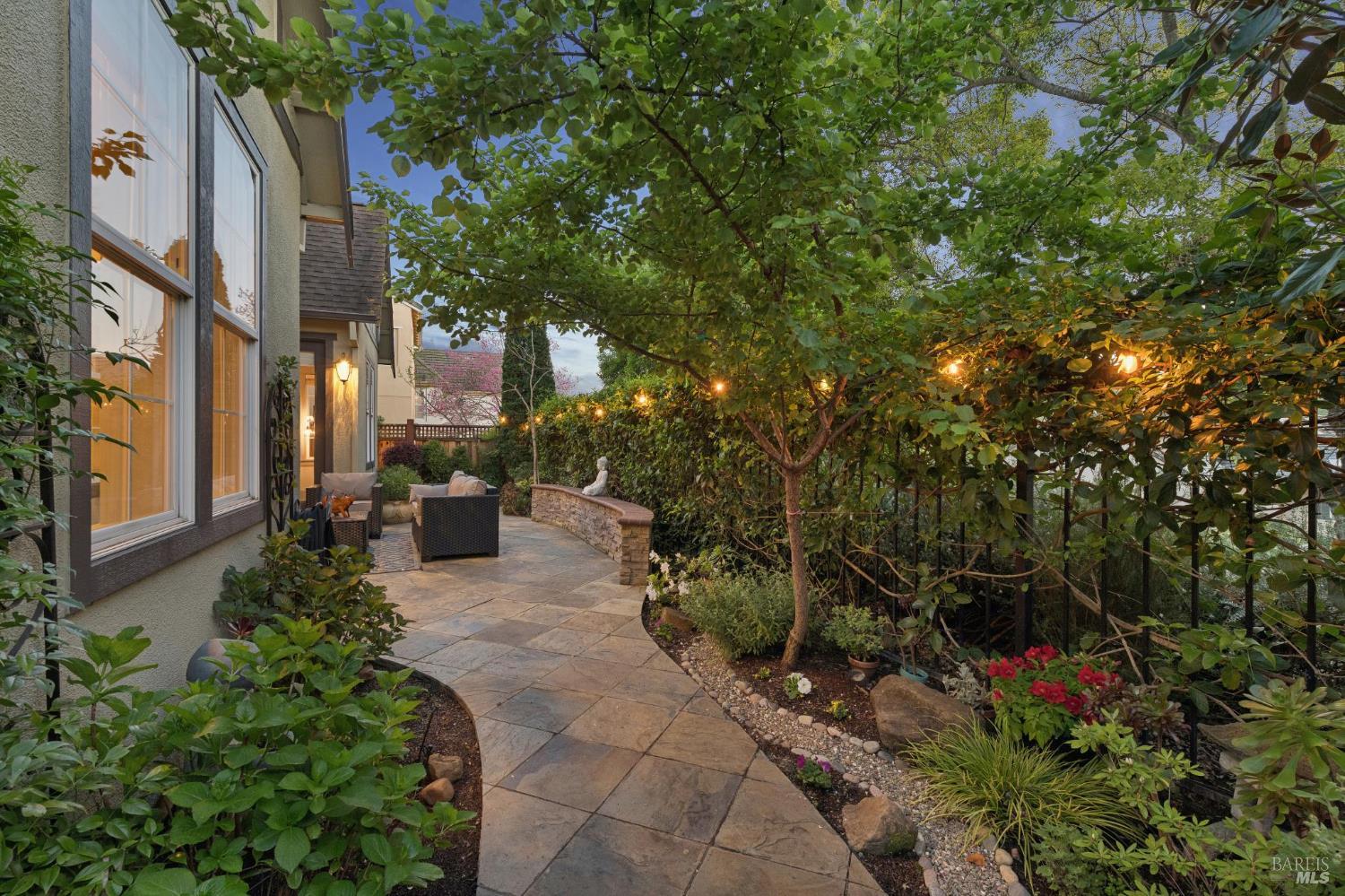 4193 Summer Gate Avenue