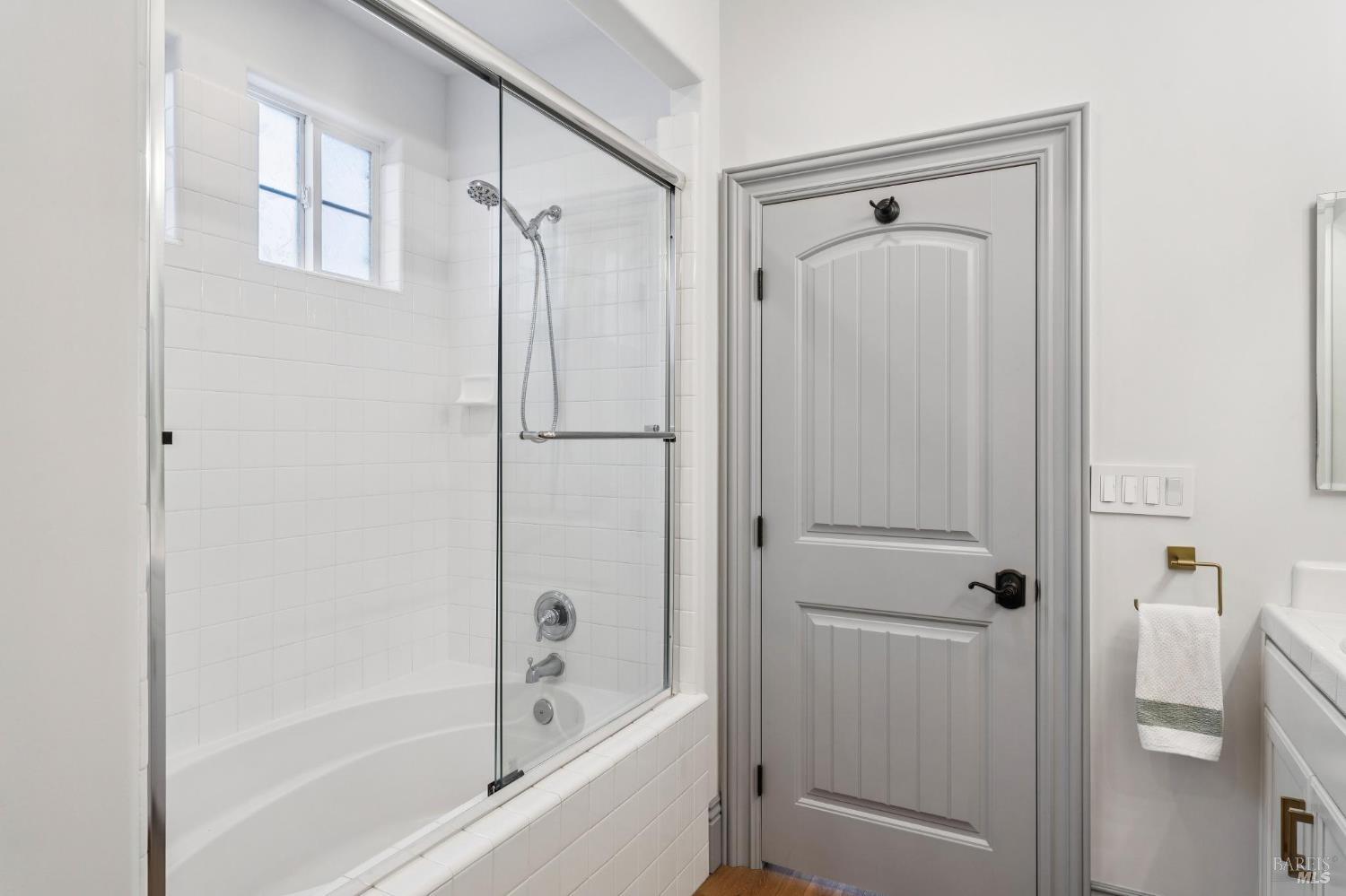 4193 Summer Gate Avenue