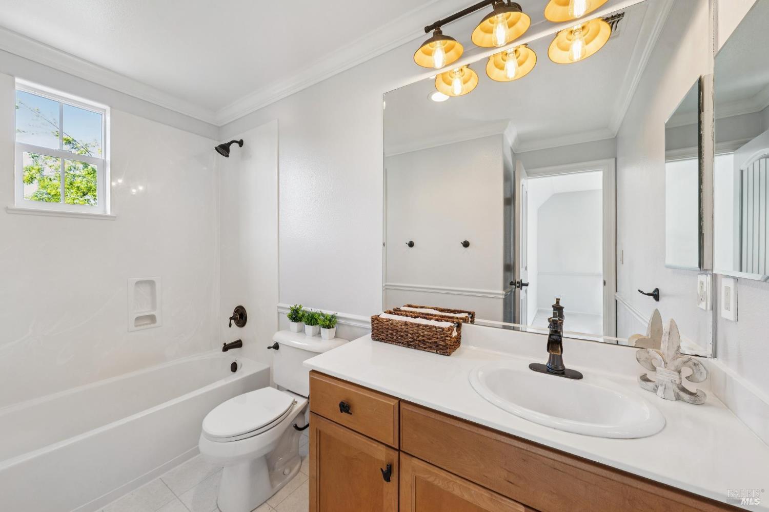 4193 Summer Gate Avenue