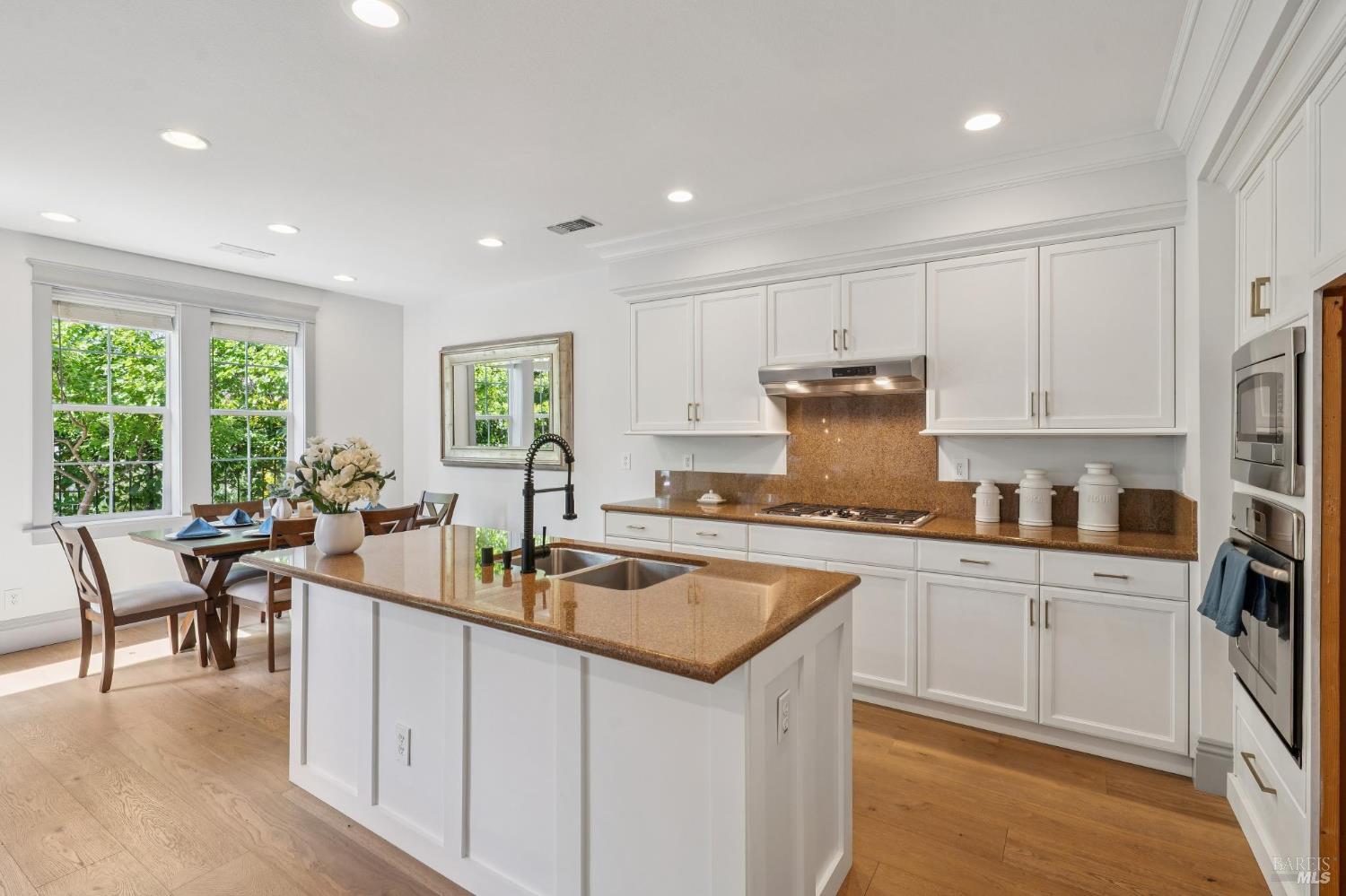 4193 Summer Gate Avenue