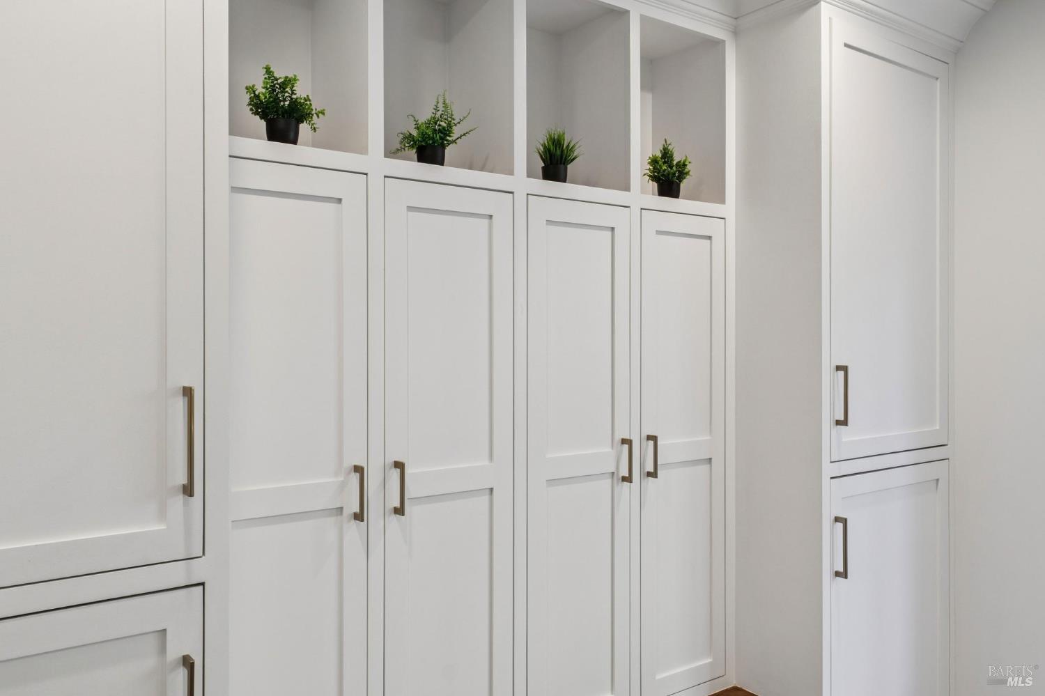 4193 Summer Gate Avenue