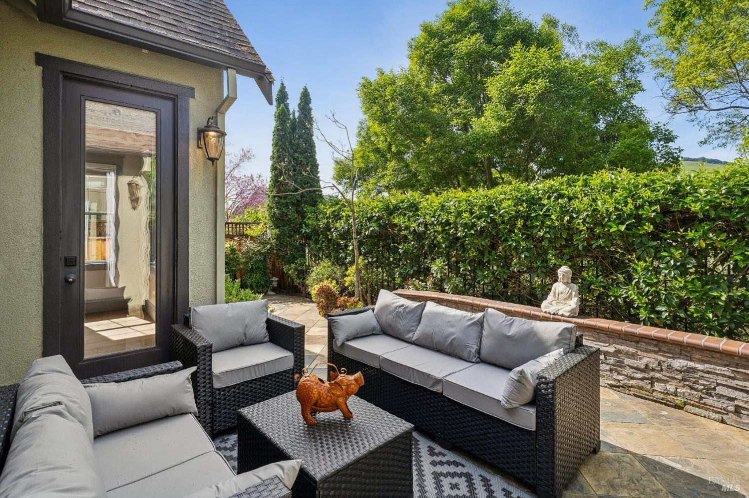 4193 Summer Gate Avenue