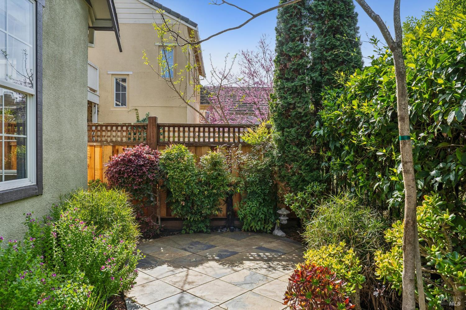 4193 Summer Gate Avenue